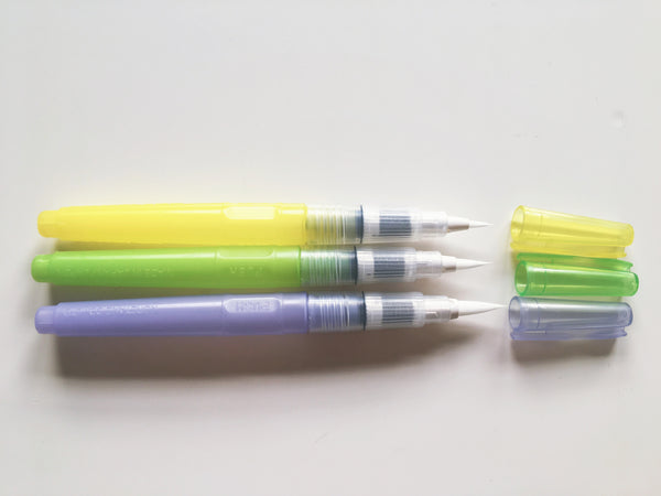 Kuretake Zig BrusH2O Water Brush - 3 different sizes